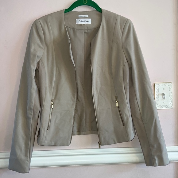Calvin Klein Jackets & Blazers - Calvin Klein Invisible Fit Solutions Blazer